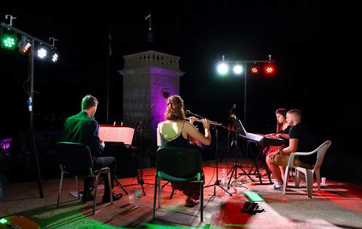 Glazbene večeri na utvrdi Kamičak