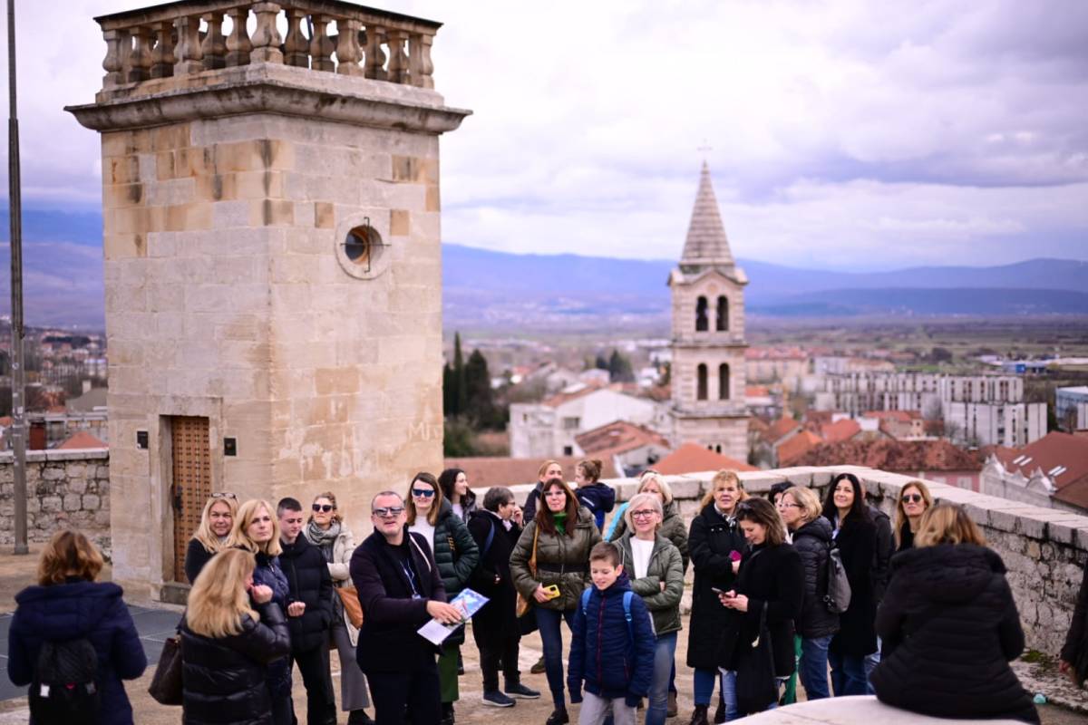 Uspješno održana 13. edukativna akcija &#039;Turist u svom gradu&#039; – Sinj 2025.