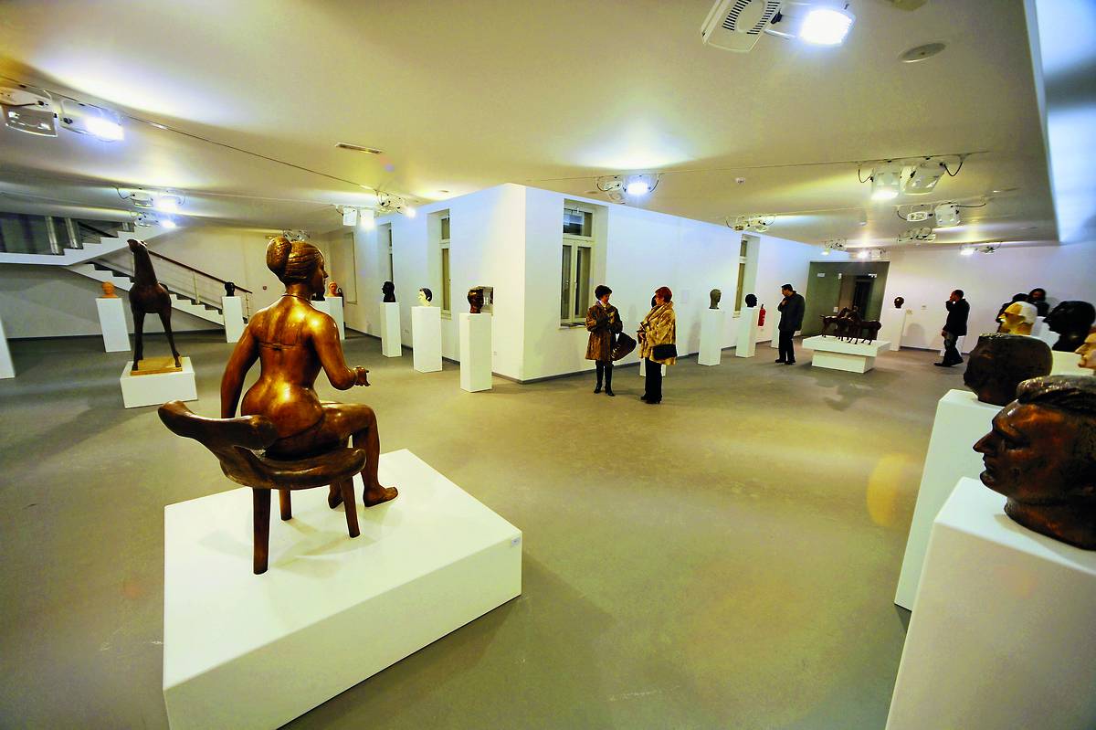 Sikirica Gallery