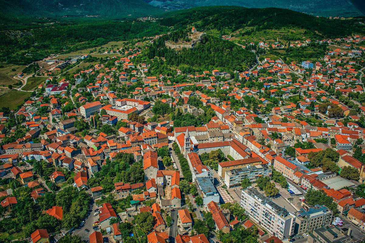 Basic Information about Sinj